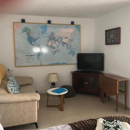 מוריירה Casita Mona - Attractive Studio Apartment 4Kms From The Beach מראה חיצוני תמונה